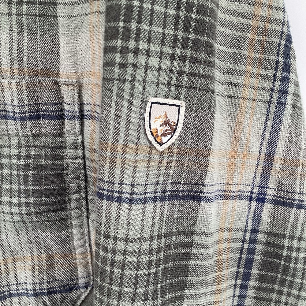 KUHL Long Sleeved Plaid Outdoor Casual Button Up Shirt Men's XL - Picture 3 of 11